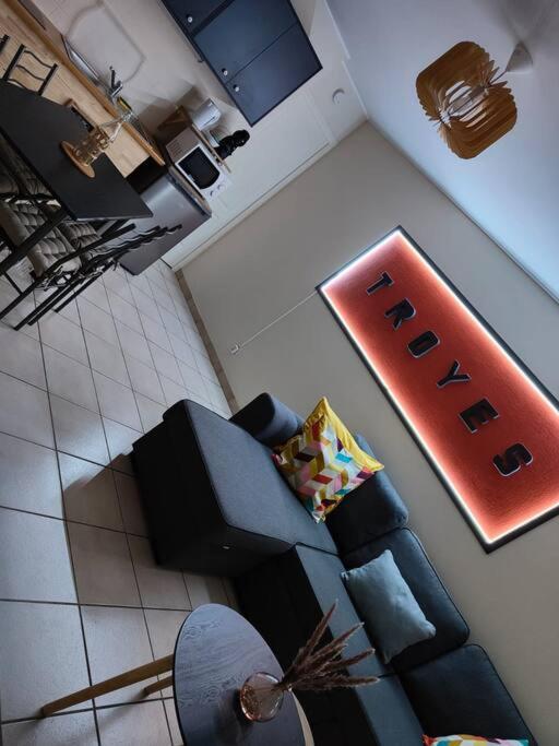 Appartement Gare Hyper Centre Ville Troyes Eksteriør billede